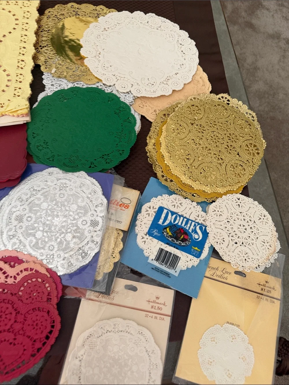 Vintage Lot of Assorted Decorative Paper Doilies Placemats and all sizes